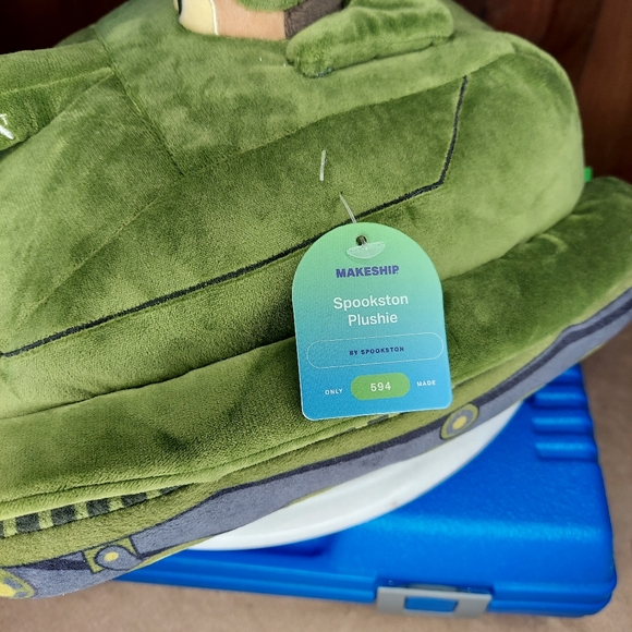 Makeship Spookstoon Plush - Picture 3 of 15